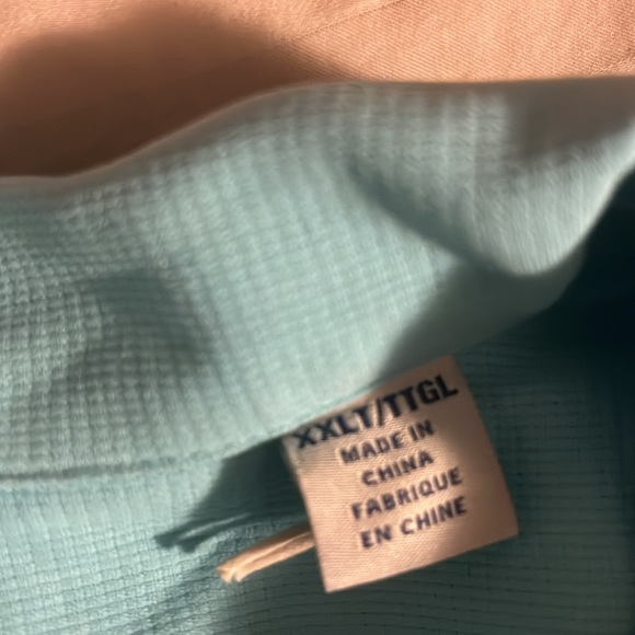 Tommy Bahama light blue silk shirt - Picture 5 of 5